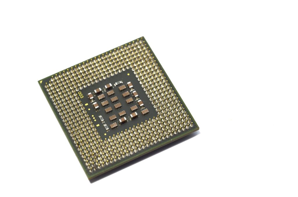 フルリモート勤務でPC支給の際に持ち込み可能な条件は？
